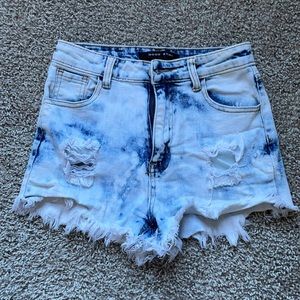 GoGo Star high waisted shorts